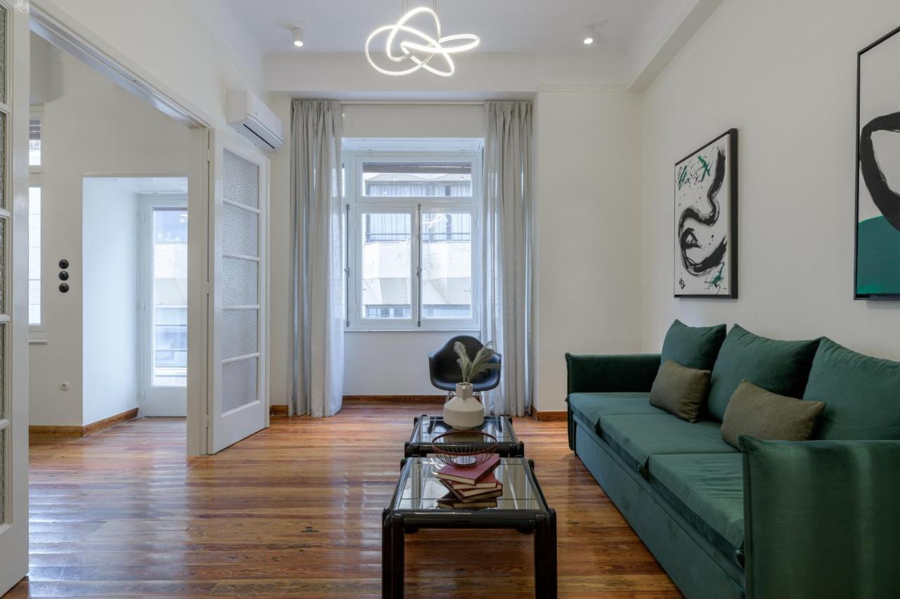 3Bdr Modern Design & Bright Interiors In Plaka Apartment Атина Екстериор снимка