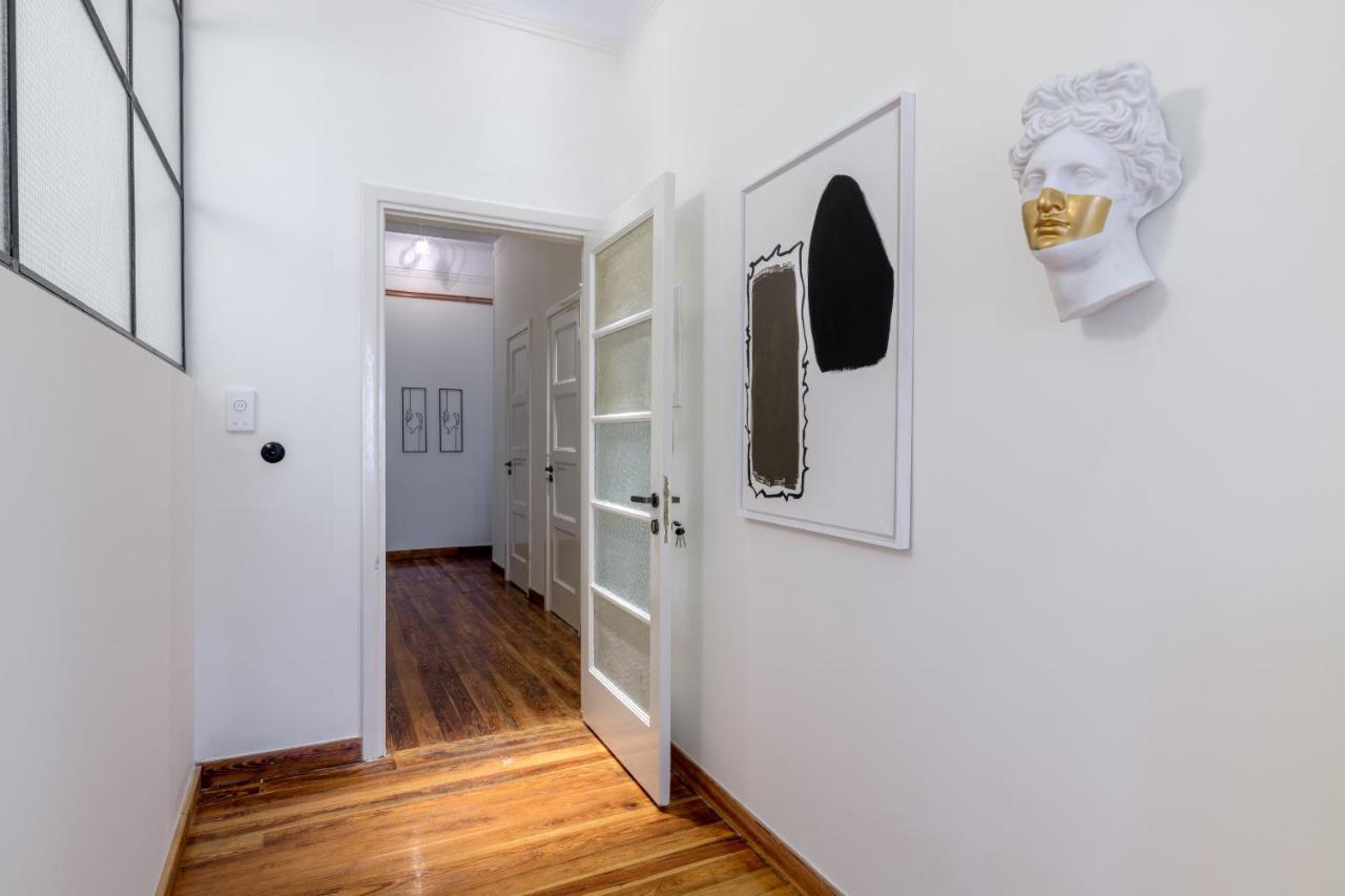 3Bdr Modern Design & Bright Interiors In Plaka Apartment Атина Екстериор снимка