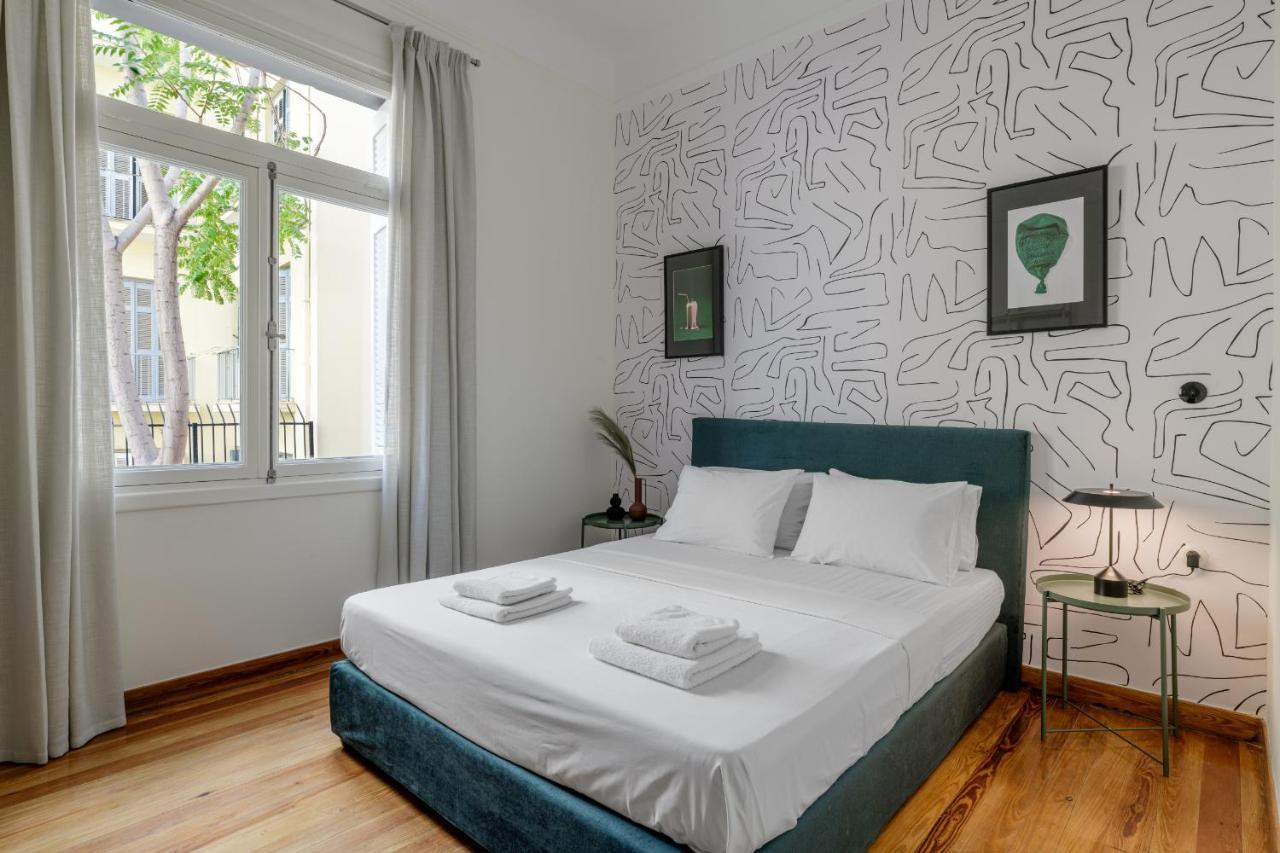 3Bdr Modern Design & Bright Interiors In Plaka Apartment Атина Екстериор снимка