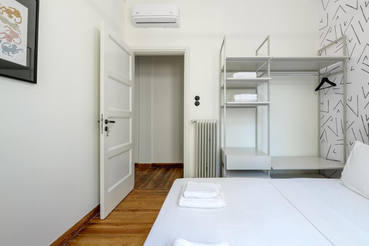 3Bdr Modern Design & Bright Interiors In Plaka Apartment Атина Екстериор снимка